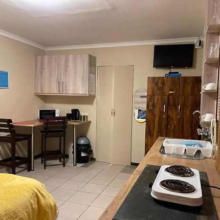 Kelpmeeu Self- Catering Apartments Swakopmund Bagian luar foto