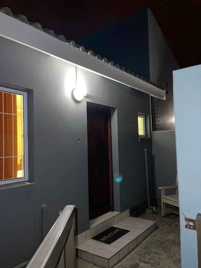 Kelpmeeu Self- Catering Apartments Swakopmund Bagian luar foto